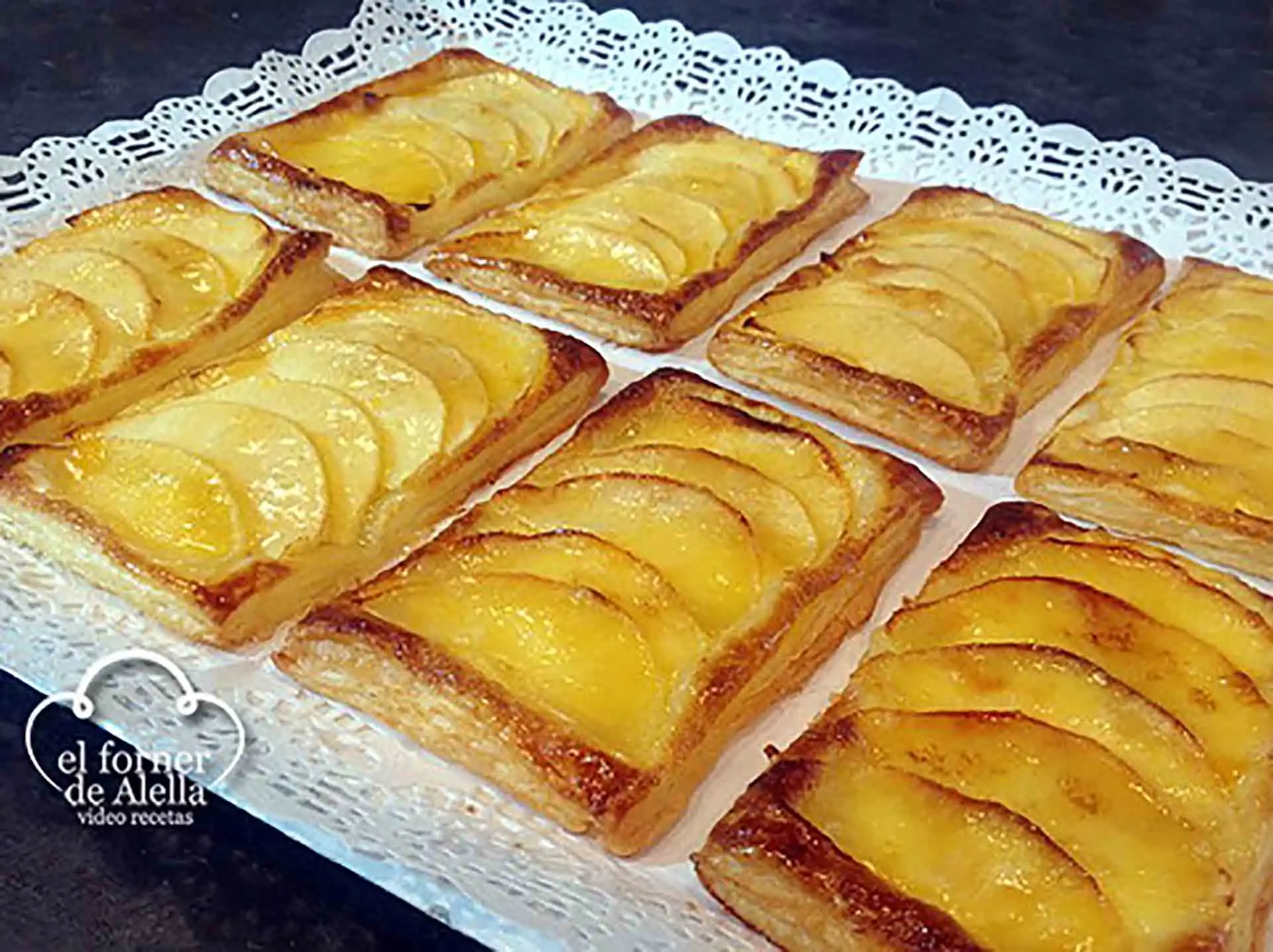 Hojaldres de Manzana con Crema Pastelera