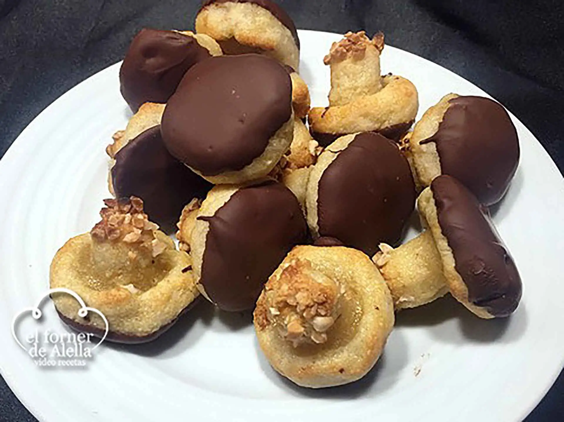 Panellets de Bolets de Xocolata