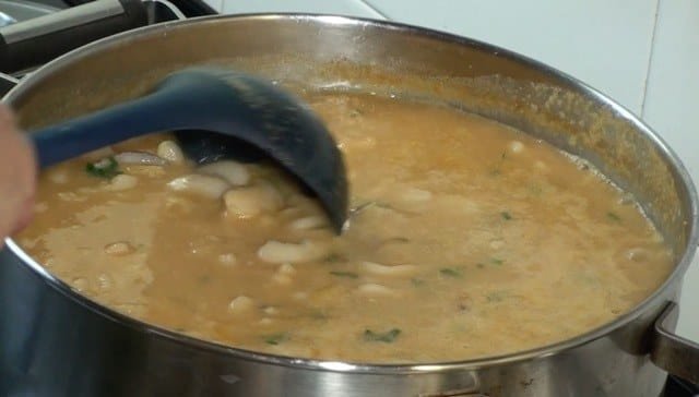 Recepta de Mongetes amb Cloïsses