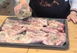 Recepta de Cabrit al Forn Afegim vi blanc