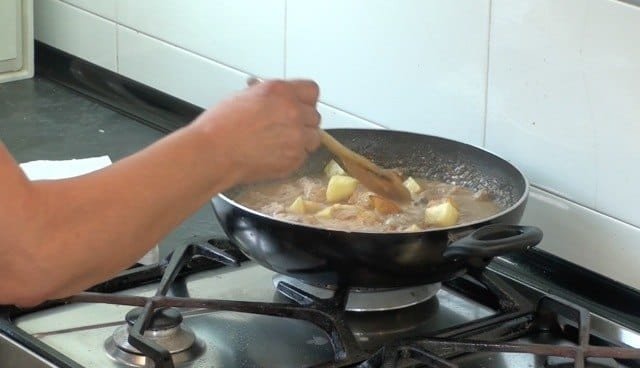 Receta de Conejo con Salsa de Almendras