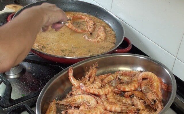 Receta de Langostinos con Salsa Costa Brava