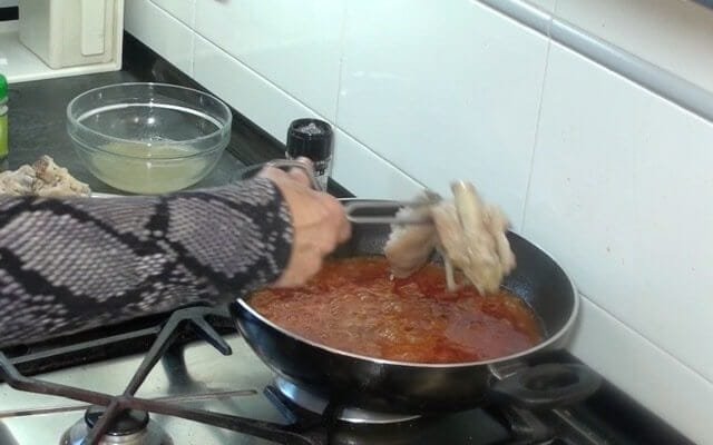 Receta de Pies de Cerdo con Salsa