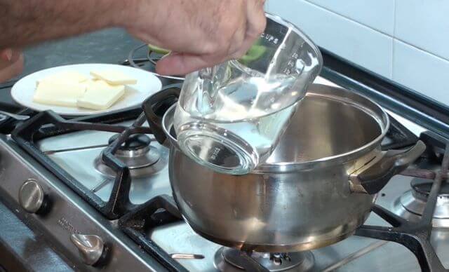 Receta de Profiteroles de Nata con Chocolate