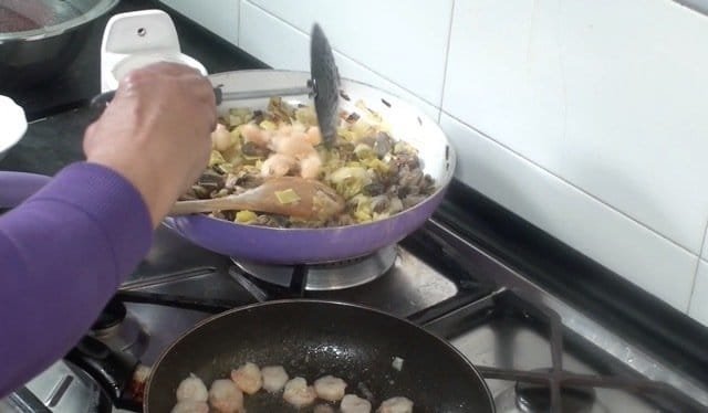 Recepta de Pudin de Porros, Bolets i Gambes