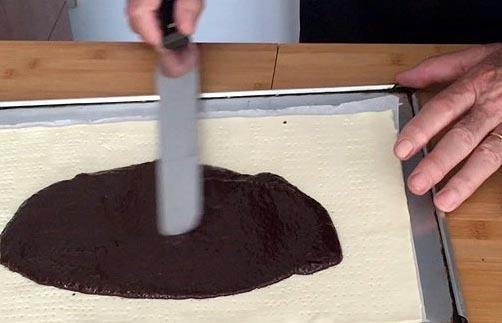 Receta de Coca de Llavaneres rellena de Chocolate