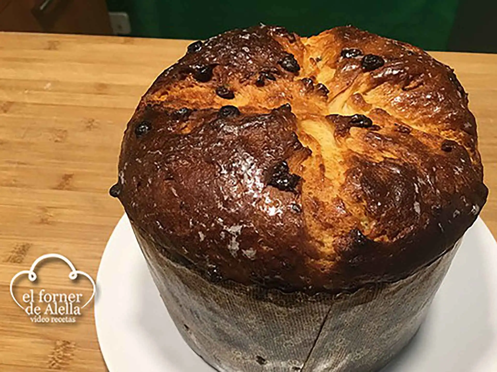 Panettone con Pepitas de Chocolate