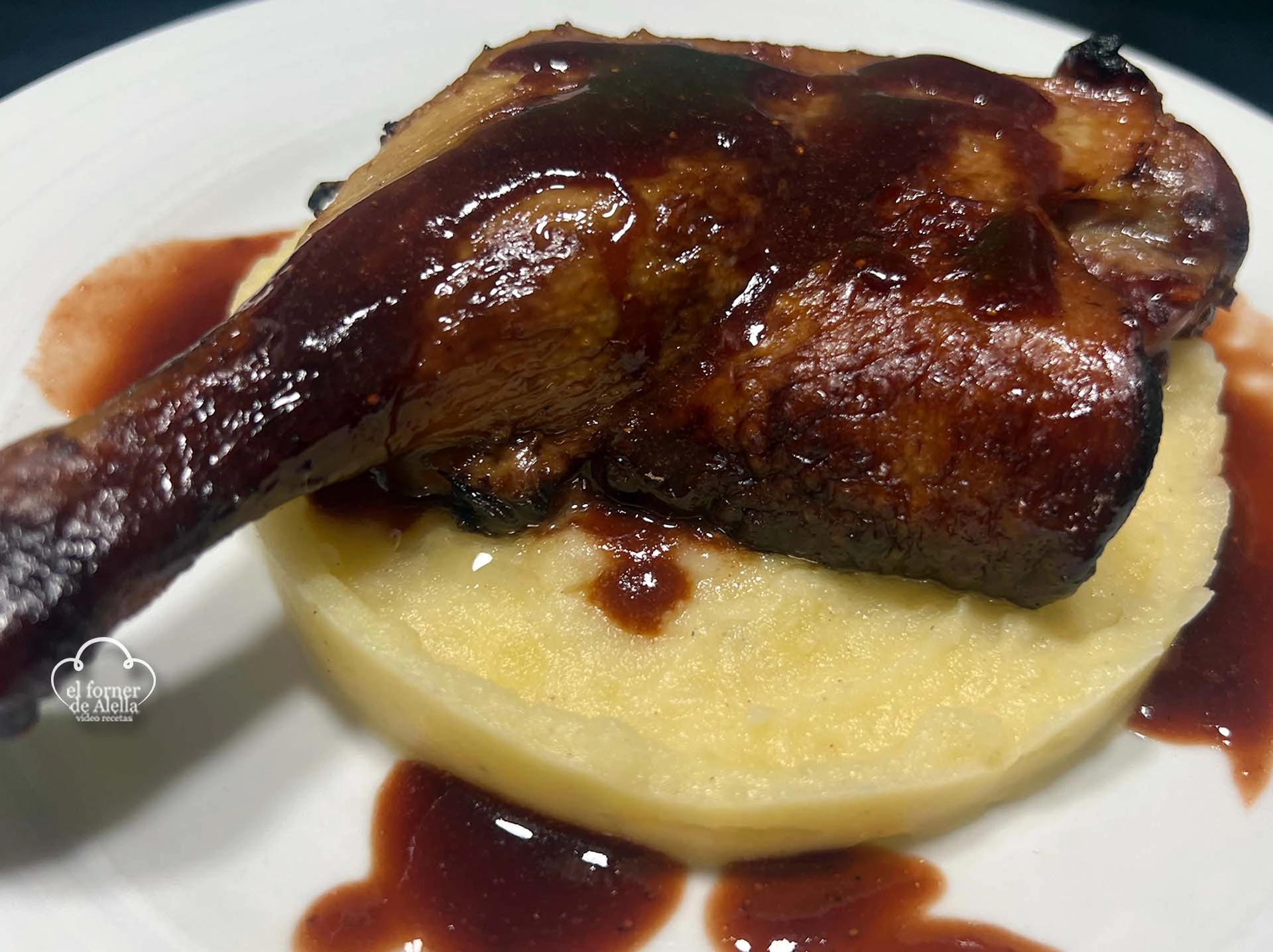 Confit pato salsa de fresas